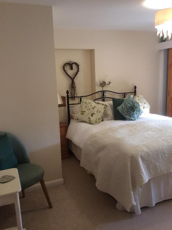 The Poplars Bed & Breakfast Newbold on Stour Dış mekan fotoğraf